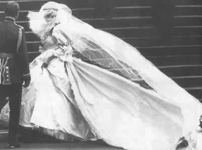 威尔士亲王与黛安娜举行婚礼