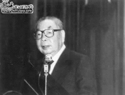 台湾当局宣布解除戒严令